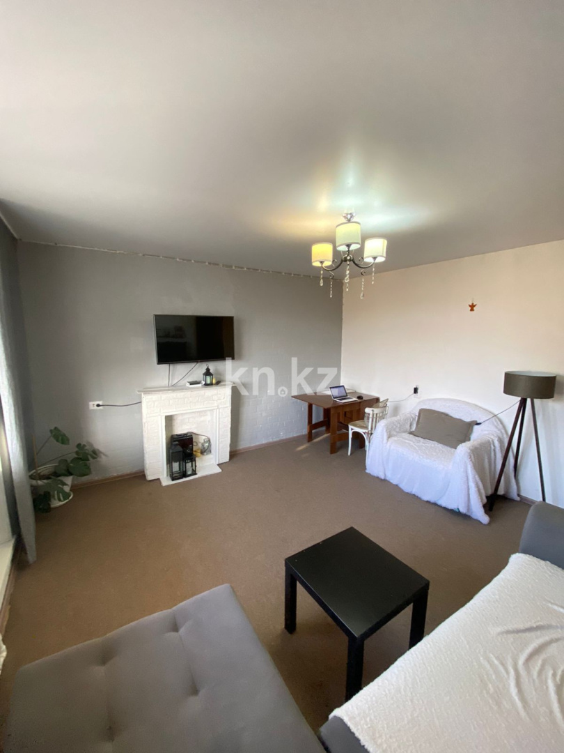 Продажа 3-комнатной квартиры, 64 м², мкр-н Гульдер-1, дом  9 в Караганде - фото 2