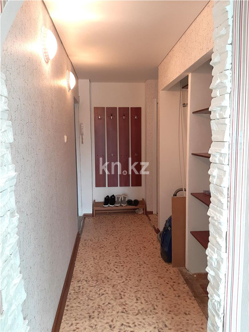 Продажа 2-комнатной квартиры, 43 м², ул. Абая, дом  92 в Темиртау - фото 7