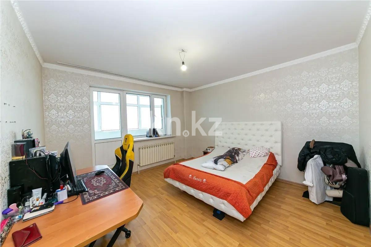 Продажа 4-комнатной квартиры, 200 м² в Астане - фото 2