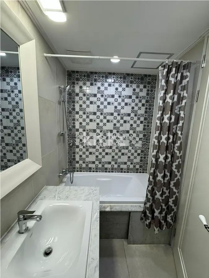 Продажа 2-комнатной квартиры, 75 м² в Астане - фото 2