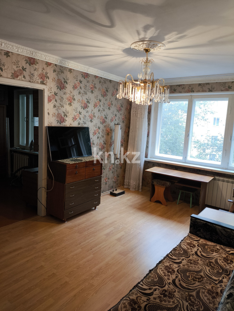 Продажа 3-комнатной квартиры, 58 м², Назарбаева, дом  24 в Павлодаре