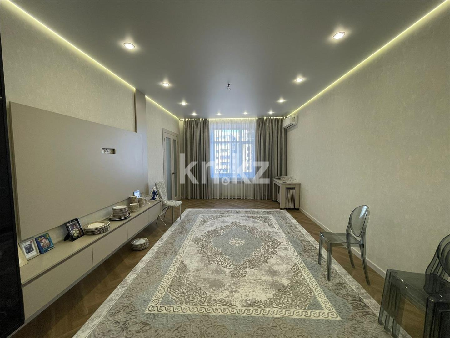 Продажа 3-комнатной квартиры, 104 м² в Караганде