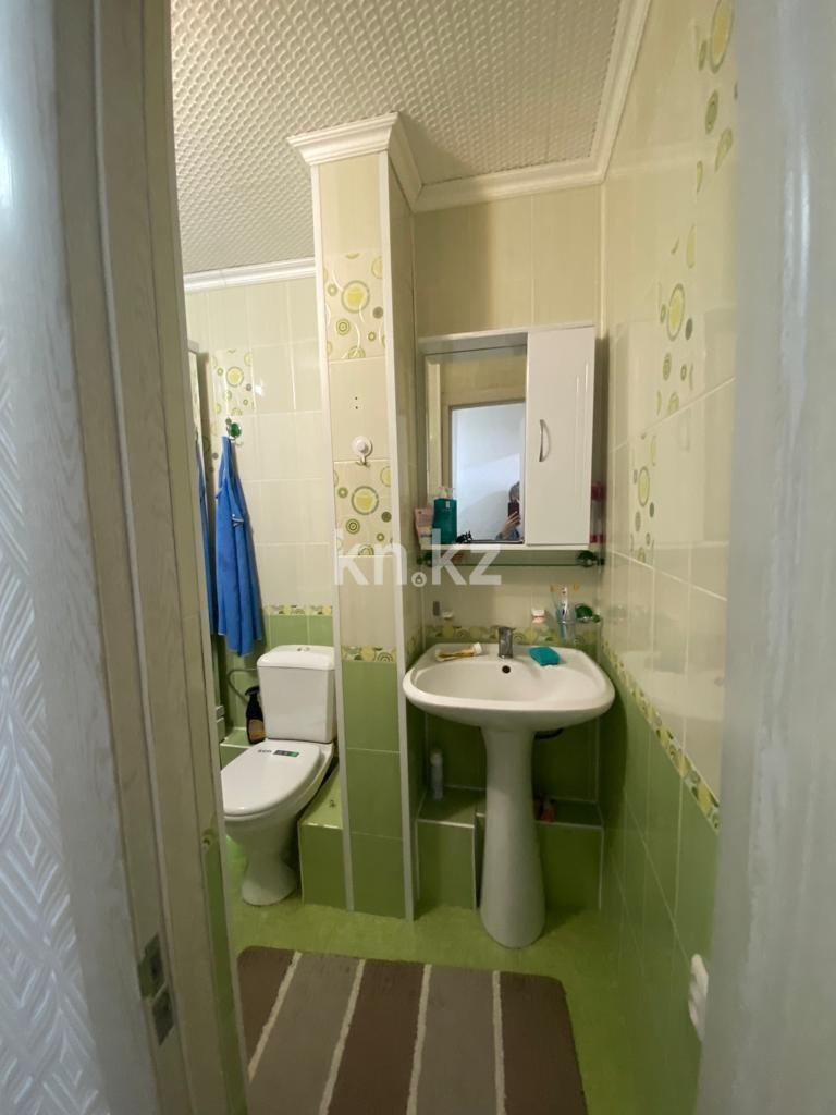 Продажа 2-комнатной квартиры, 52 м², ул. Язева в Караганде - фото 9