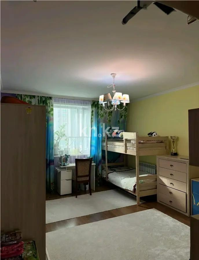 Продажа 3-комнатной квартиры, 64 м², ул. Кумисбекова, дом  9а в Астане - фото 3