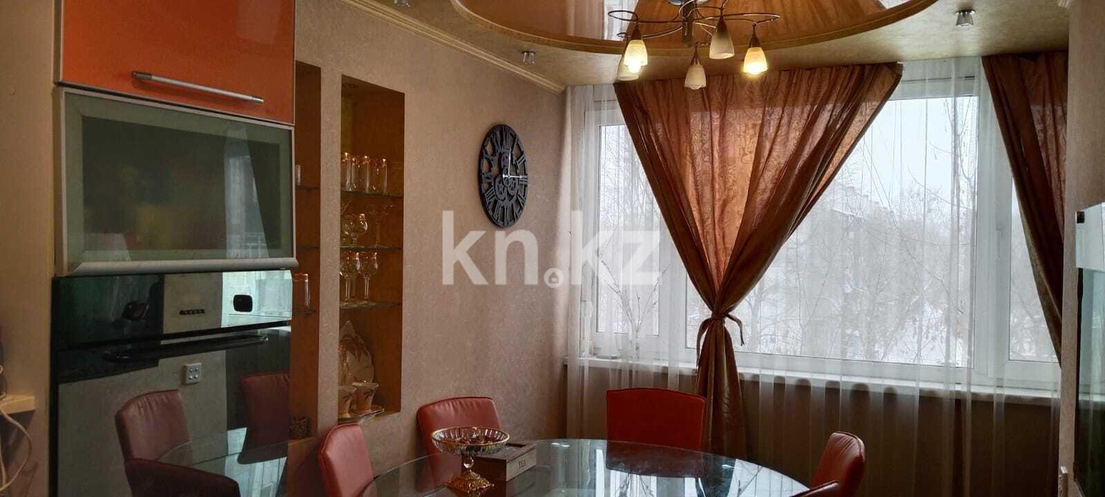 Продажа 3-комнатной квартиры, 65 м², мкр-н Орбита-1 в Караганде - фото 9