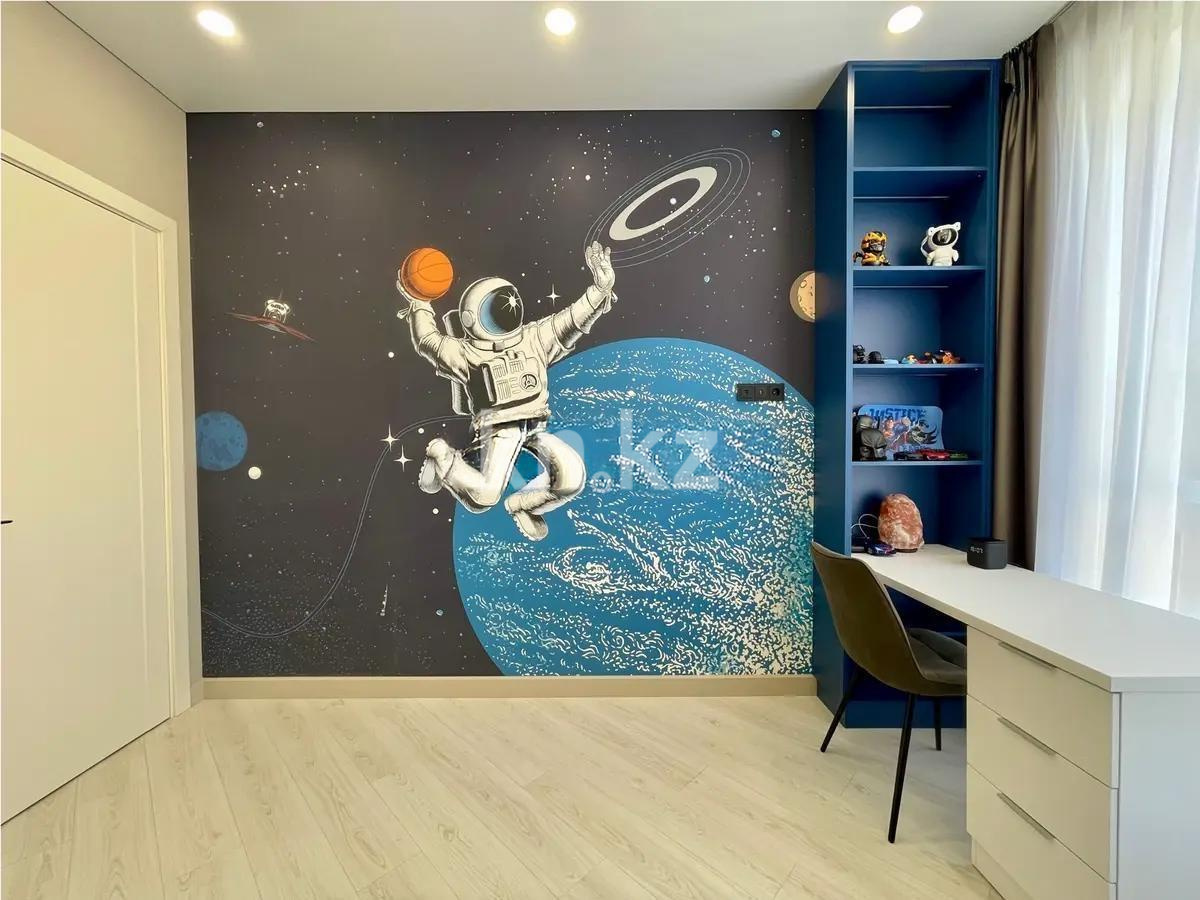 Продажа 3-комнатной квартиры, 95 м², пр. Республики, дом  23/1 в Караганде - фото 3