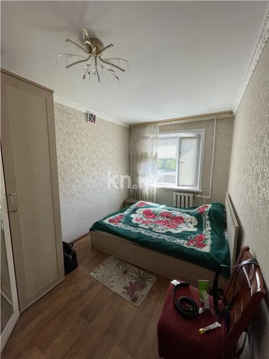 Продажа 4-комнатной квартиры, 62 м², мкр-н 17 в Караганде - фото 4