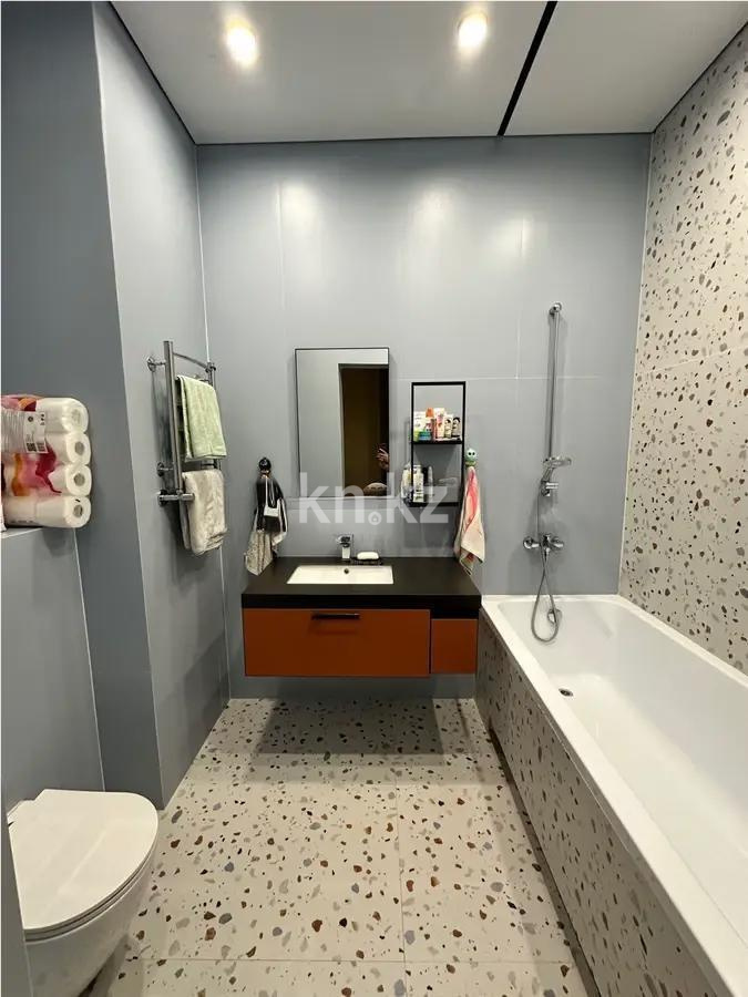 Продажа 3-комнатной квартиры, 94 м², ул. Халиуллина, дом  140/5 в Алматы - фото 5