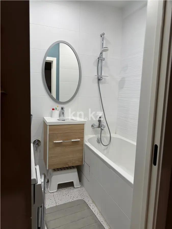 Продажа 4-комнатной квартиры, 88 м², мкр. Казахфильм, дом  40 в Алматы - фото 5