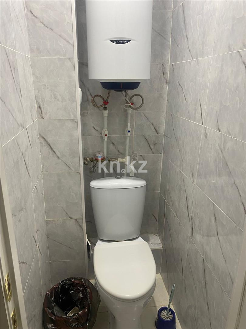 Продажа 2-комнатной квартиры, 51 м², мкр-н Орбита-1 в Караганде - фото 9