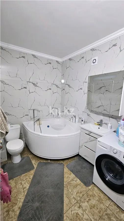 Продажа 2-комнатной квартиры, 70 м² в Астане - фото 2