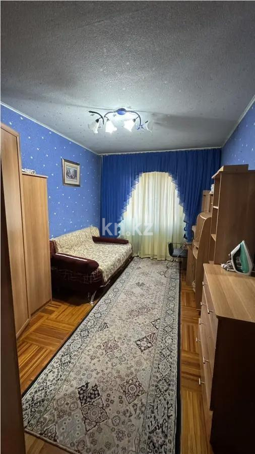 Продажа 4-комнатной квартиры, 79 м², ул. Дюсембекова, дом  67 в Караганде - фото 2