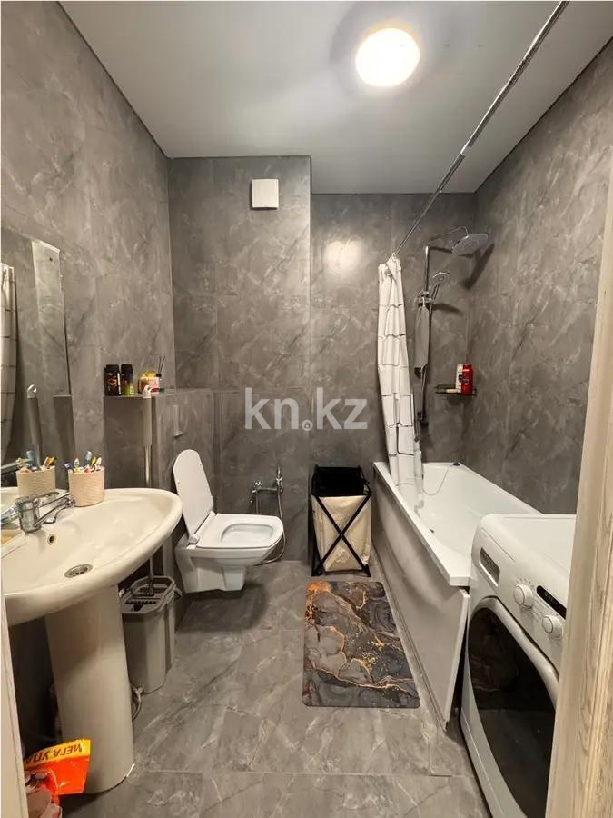 Продажа 1-комнатной квартиры, 39.5 м² в Алматы - фото 3