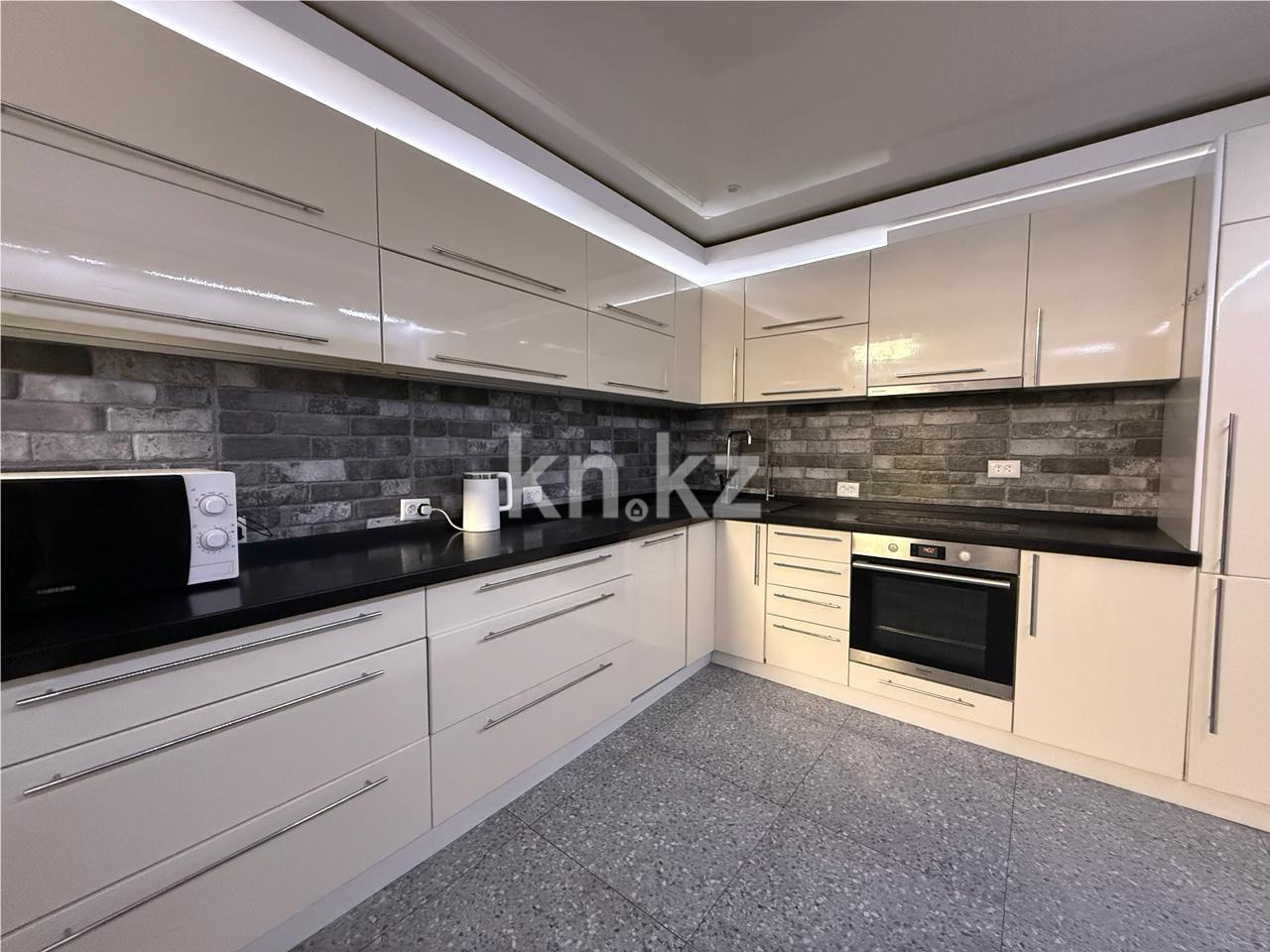 Продажа 3-комнатной квартиры, 89 м², 68 квартал в Темиртау - фото 7