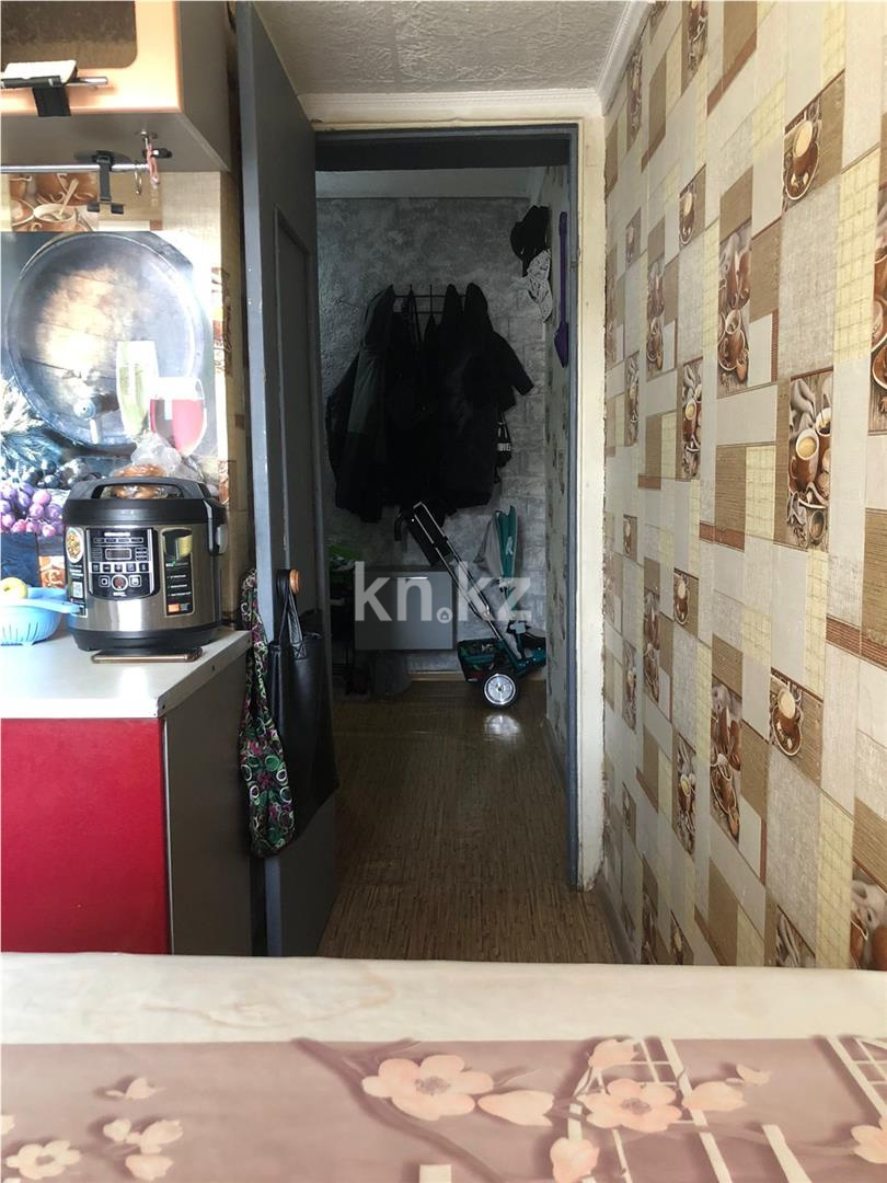 Продажа 2-комнатной квартиры, 47 м², мкр-н 16 в Караганде - фото 7