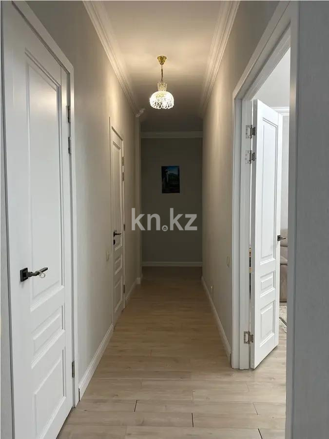 Продажа 4-комнатной квартиры, 152 м², ул. Достык, дом  1а в Астане - фото 4