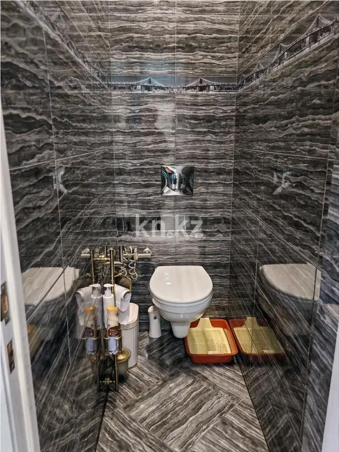 Продажа 3-комнатной квартиры, 63 м², ул. Кемеровская, дом  51 в Караганде - фото 6