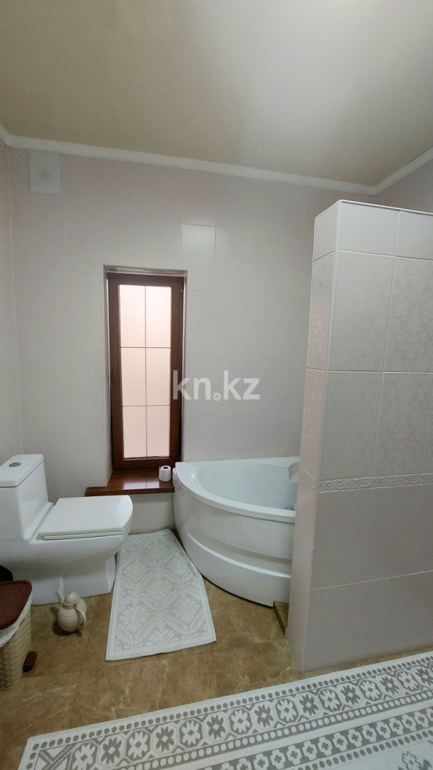 Продажа 5-комнатного дома, 300 м² в Алматы - фото 16