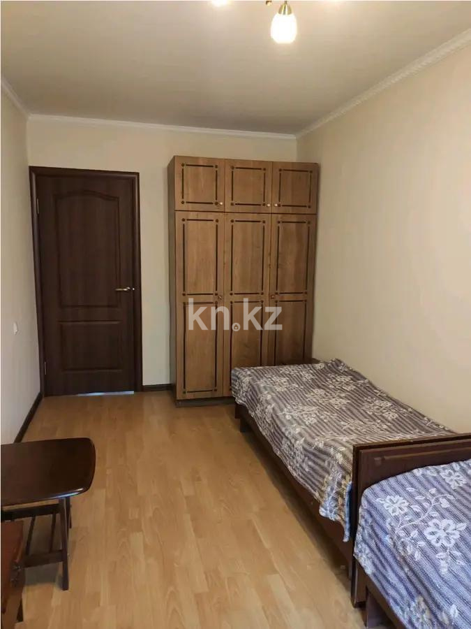 Продажа 3-комнатной квартиры, 58.8 м², ул. Жумалиева, дом  148 в Алматы - фото 2