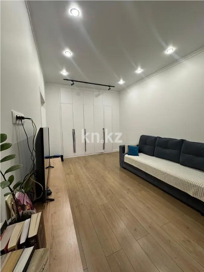 Продажа 1-комнатной квартиры, 40 м², ул. Асфендиярова, дом  5 в Астане
