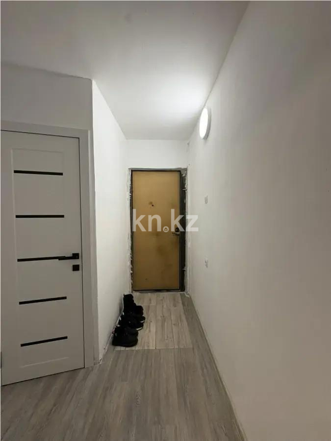 Продажа 2-комнатной квартиры, 48 м², 14 мкр., дом  33 в Караганде - фото 5