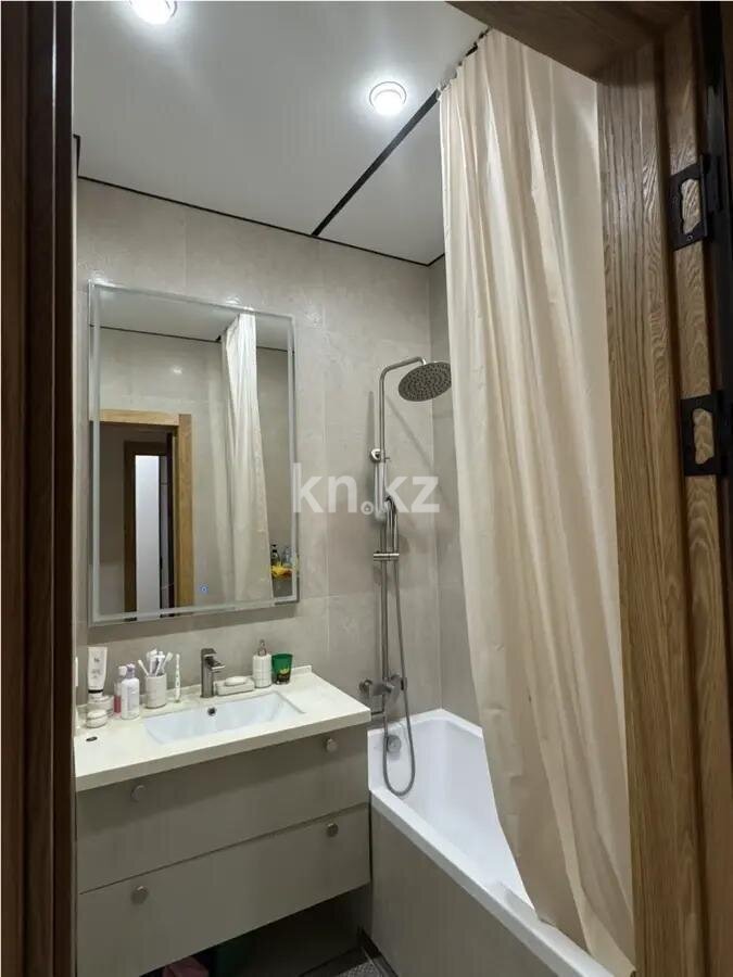 Продажа 3-комнатной квартиры, 72 м² в Алматы - фото 3