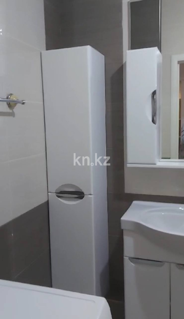 Аренда 2-комнатной квартиры, 75 м² в Астане - фото 8