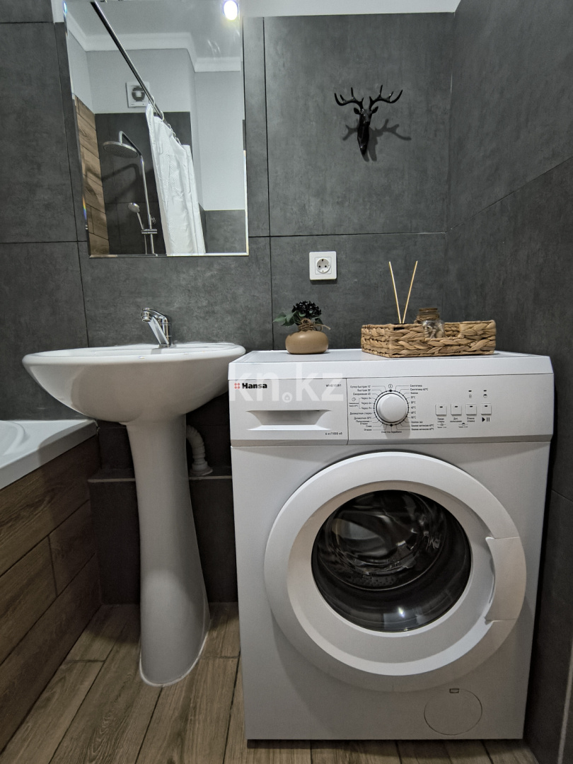 Аренда 1-комнатной квартиры, 34 м², пр. Назарбаева, дом  28А - Раимбека в Алматы - фото 6