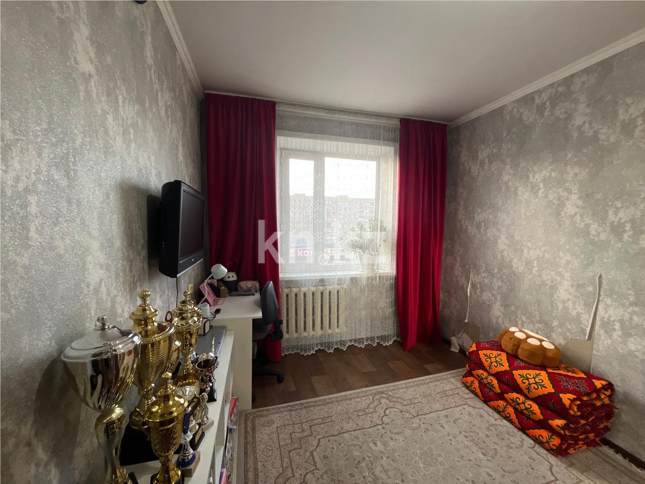 Продажа 4-комнатной квартиры, 77 м², ул. Карла Маркса в Караганде - фото 4