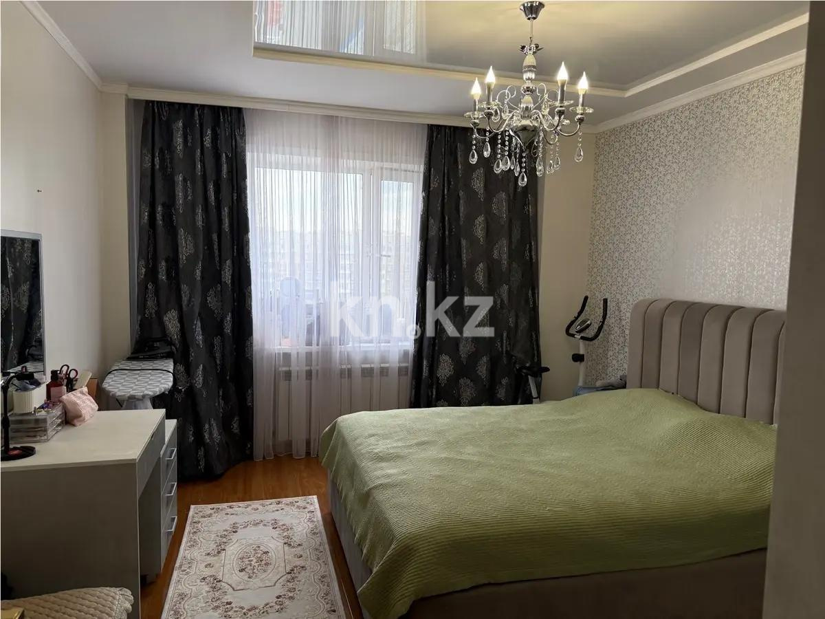 Продажа 3-комнатной квартиры, 93 м², пр. Шахтеров, дом  60 в Караганде - фото 2