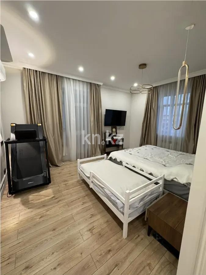 Продажа 4-комнатной квартиры, 190 м² в Астане - фото 3