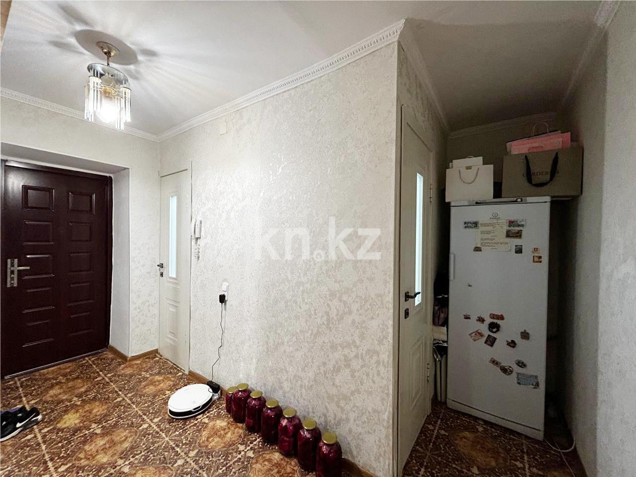 Продажа 2-комнатной квартиры, 46 м², ул. Муканова в Караганде - фото 11
