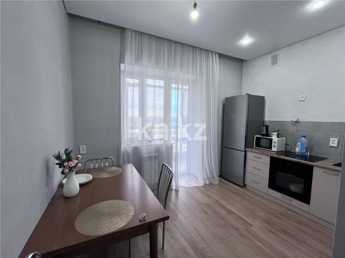 Продажа 2-комнатной квартиры, 40 м², 137 учетный квартал, дом  349 в Караганде - фото 6