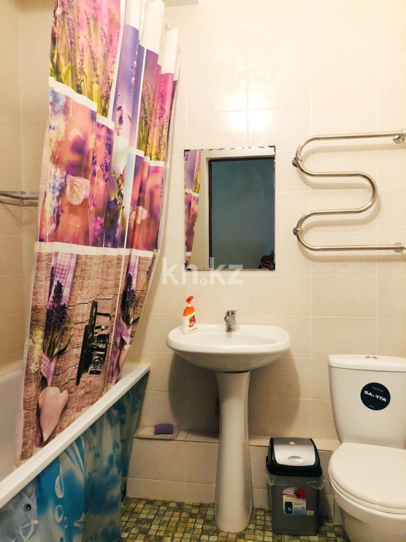 Аренда 1-комнатной квартиры посуточно, 42 м² в Алматы - фото 7