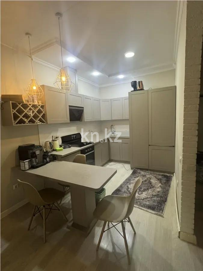 Продажа 2-комнатной квартиры, 72 м² в Алматы - фото 3