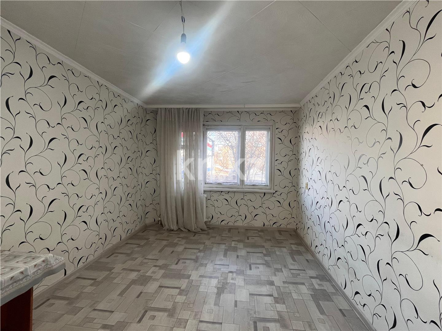 Продажа 2-комнатной квартиры, 42 м², мкр-н 12 в Караганде