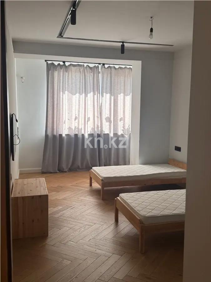 Продажа 5-комнатной квартиры, 190 м², пр. Аль-Фараби, дом  1а в Алматы - фото 2