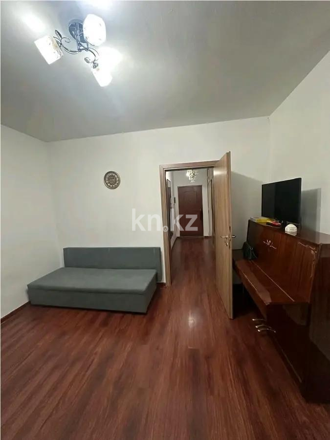 Продажа 1-комнатной квартиры, 41 м², пр. Аль-Фараби, дом  8 в Астане