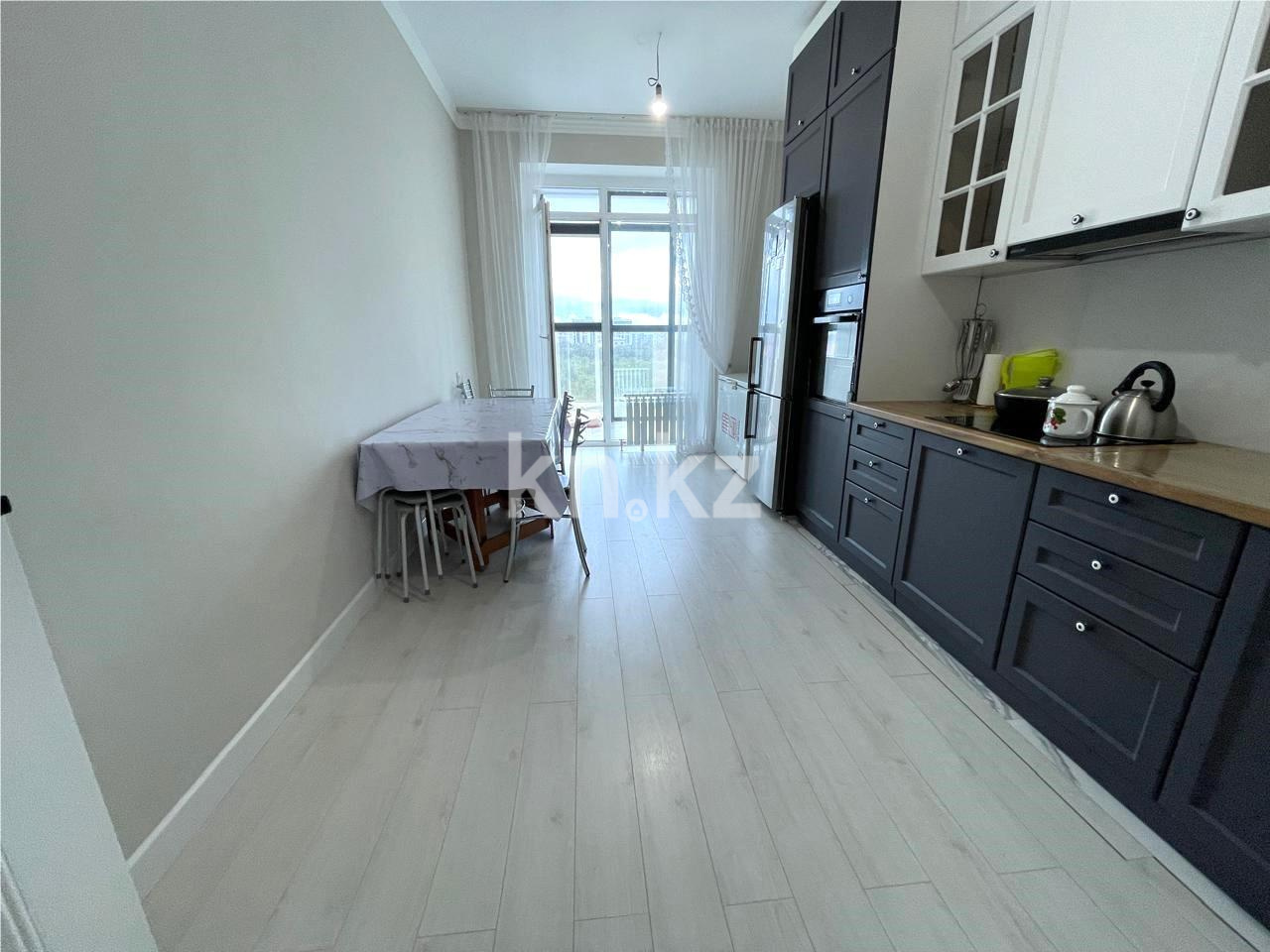 Продажа 3-комнатной квартиры, 94 м², ул. Муканова в Караганде - фото 7