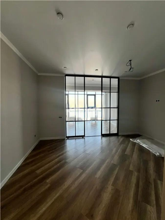 Продажа 1-комнатной квартиры, 43 м², ул. Толе би, дом  189/3 в Алматы