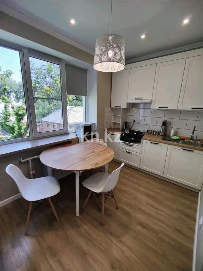 Продажа 1-комнатной квартиры, 40.3 м² в Алматы - фото 3