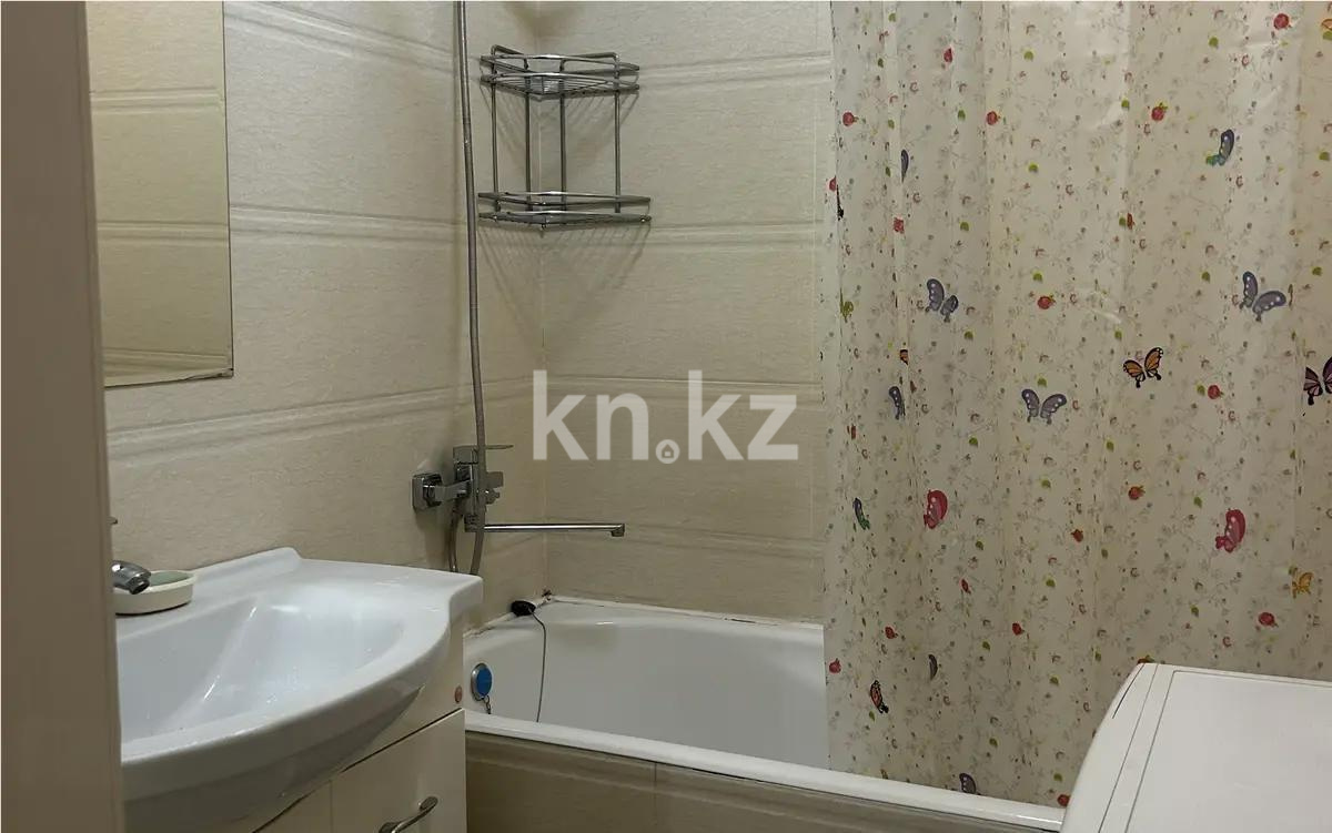Продажа 3-комнатной квартиры, 72.9 м² в Алматы - фото 4