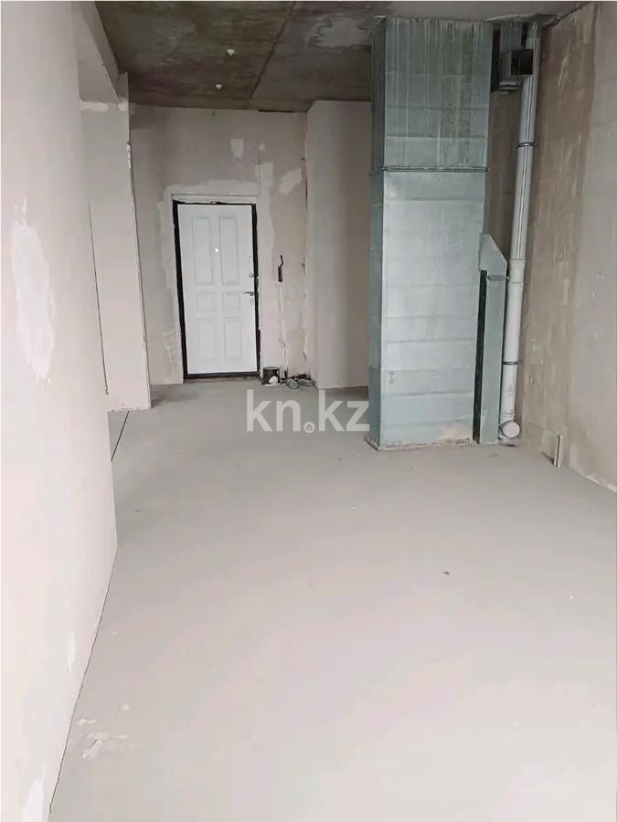 Продажа 3-комнатной квартиры, 100 м², пр. Абая, дом  164 в Алматы - фото 2