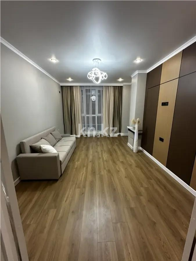 Продажа 1-комнатной квартиры, 42 м² в Астане