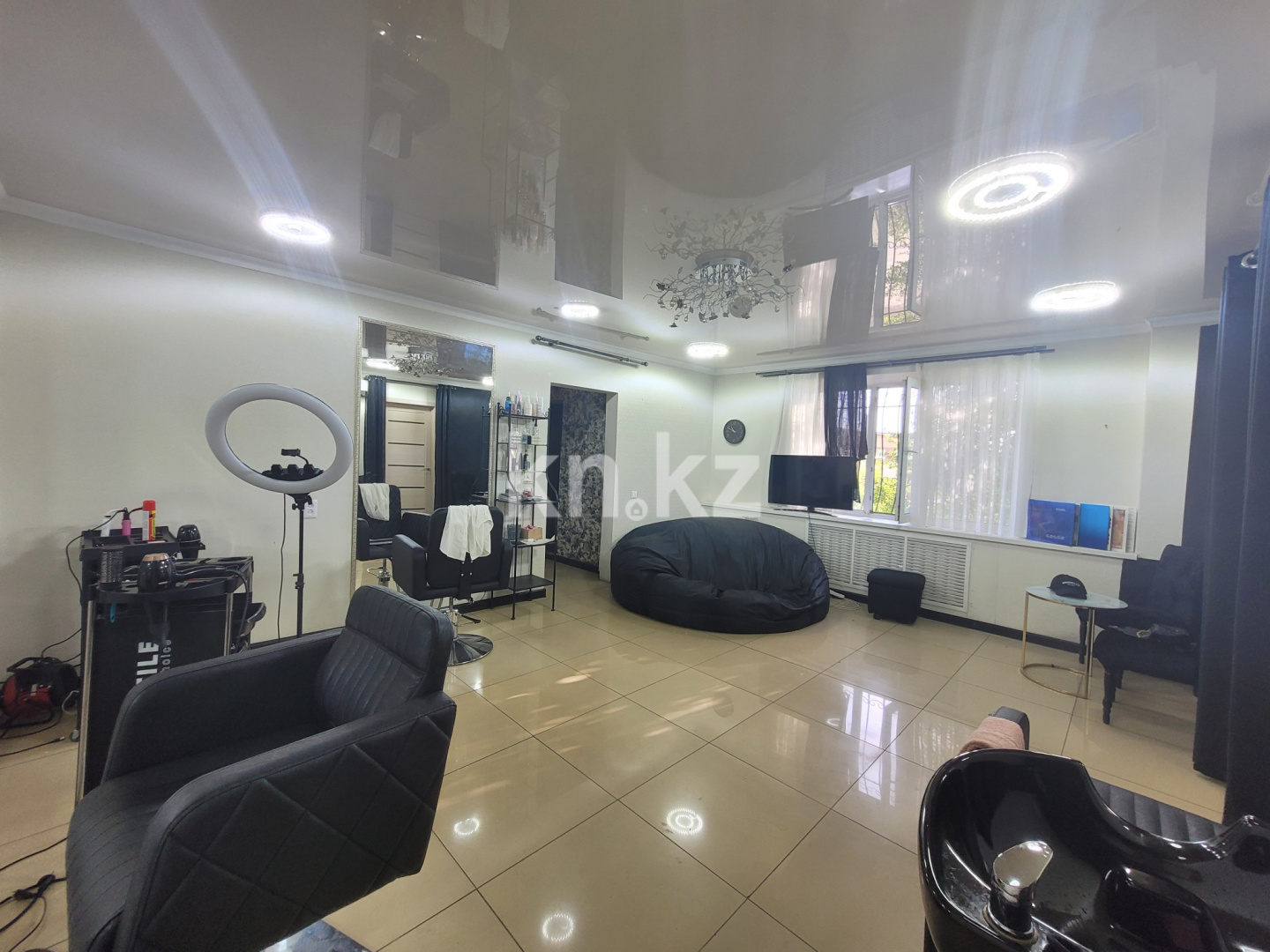 Продажа , 137.5 м², мкр-н Степной-4, дом  20 в Караганде