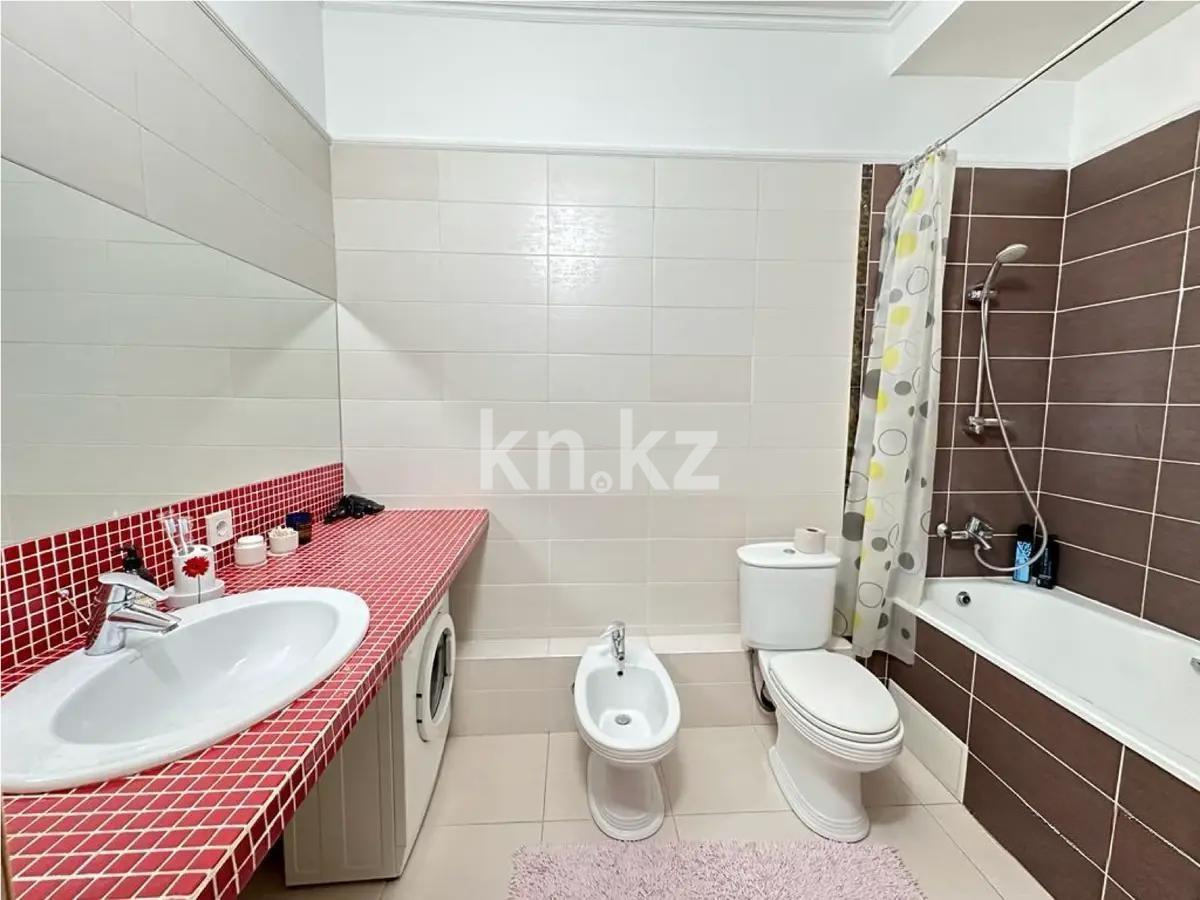 Продажа 2-комнатной квартиры, 55 м², ул. Навои, дом  66 в Алматы - фото 4