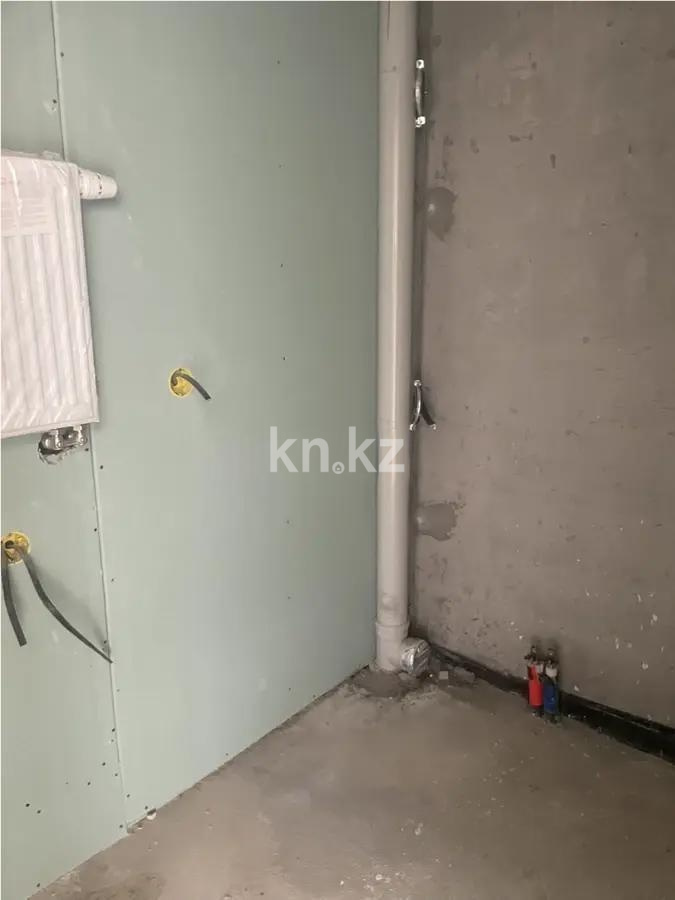 Продажа 2-комнатной квартиры, 52.7 м² в Алматы - фото 4