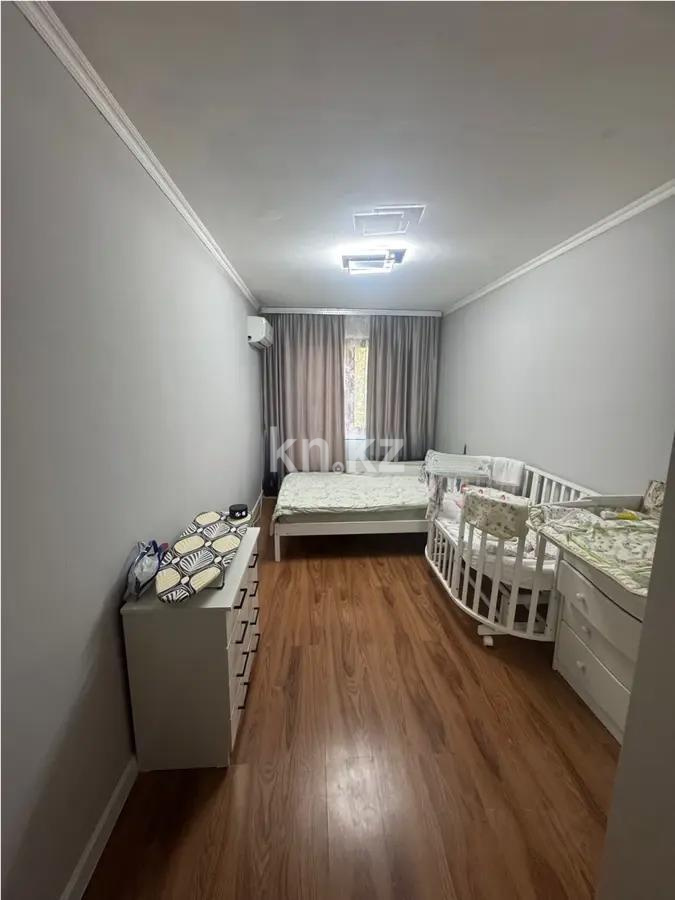Продажа 3-комнатной квартиры, 62 м², мкр-н 9, дом  27 в Алматы - фото 3