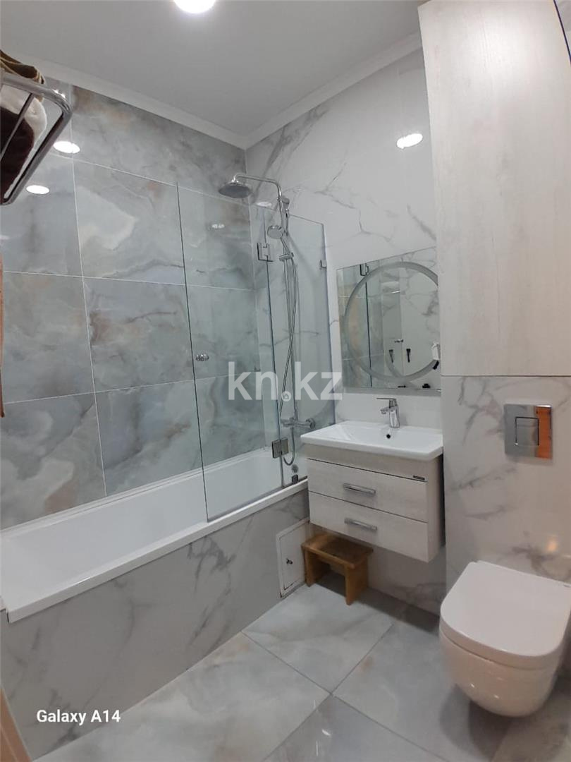 Продажа 4-комнатной квартиры, 126 м², ул. Сатпаева в Астане - фото 12