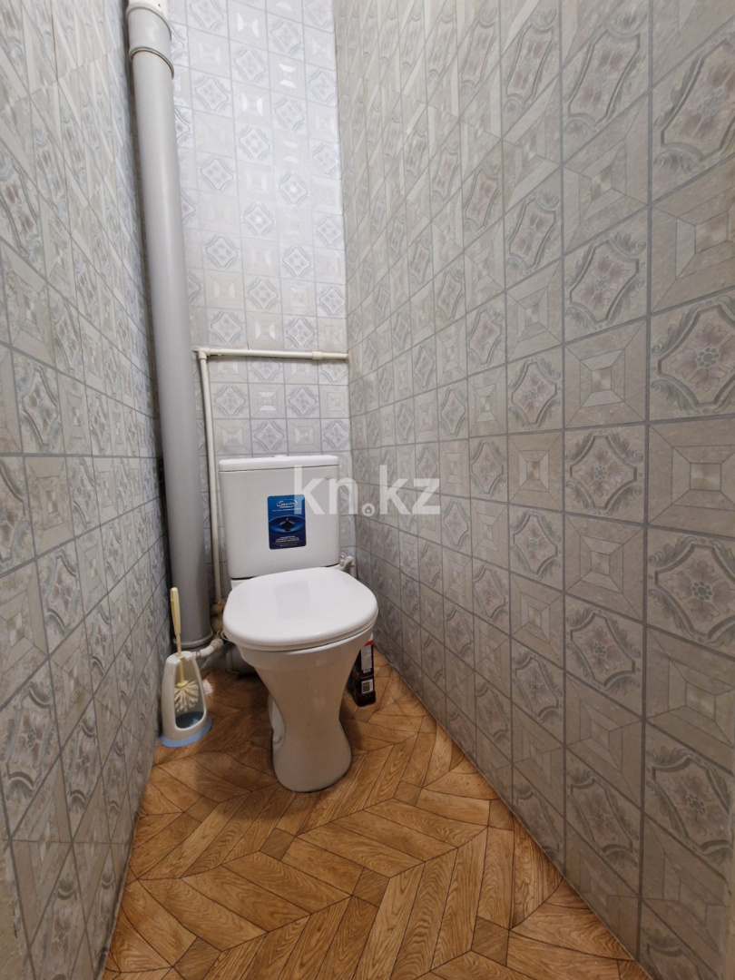 Продажа 3-комнатной квартиры, 62.1 м², 14-й мкр., дом  39 в Караганде - фото 8